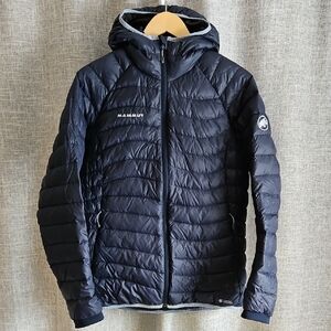 Mammut Women's Down Hooded Jacket